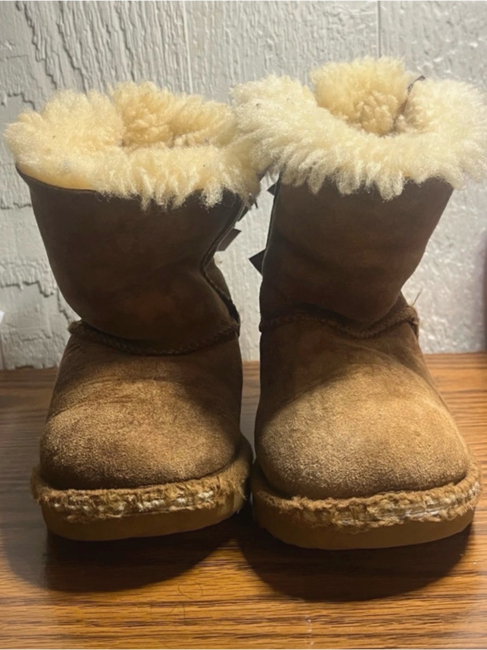 UGG Toddler Size 8 Bailey Bow II Double Ribbon Suede Boots Chestnut Brown